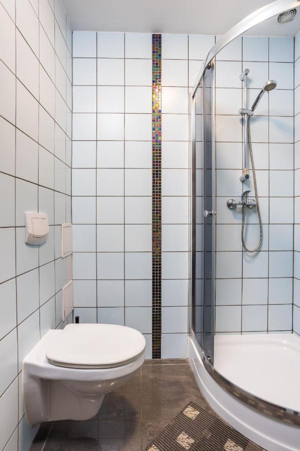 Shick Hostel Wrocław Zewnętrze zdjęcie